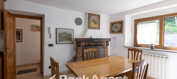 2 bedrooms House in Firenzuola, Italy No. 297655 4