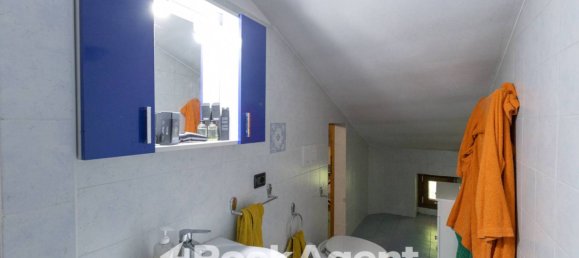 2 bedrooms House in Firenzuola, Italy No. 297655 14