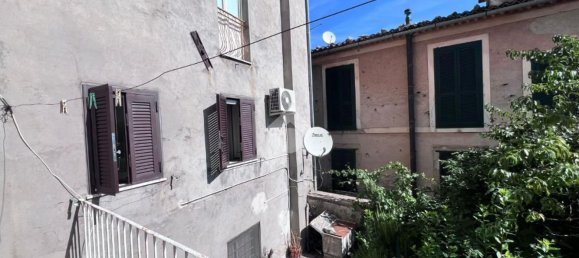 4-salle Appartement à Veroli, Italy No. 121309 11