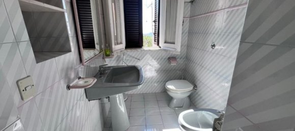 4-salle Appartement à Veroli, Italy No. 121309 12
