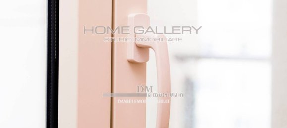 Квартира с 2 спальнями в Генуя, Италия № 36177 36