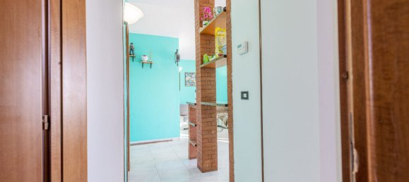 Apartamento de 2 dormitorios en Sant'Elpidio a Mare, Italy No. 305299 2
