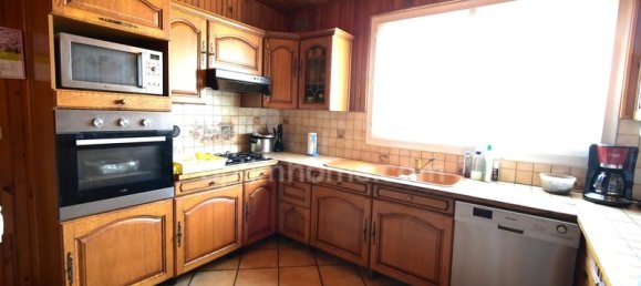 5 bedrooms House in Tremblay-les-Villages, France No. 61267 9