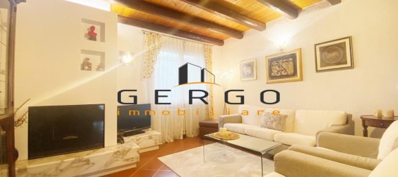 7 rooms House in Eraclea, Italy No. 2904 11