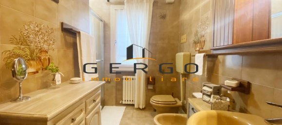 7 rooms House in Eraclea, Italy No. 2904 28