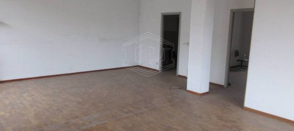 3 rooms Office in Palestro, Italy No. 154438 12