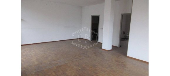 3 rooms Office in Palestro, Italy No. 154438 16