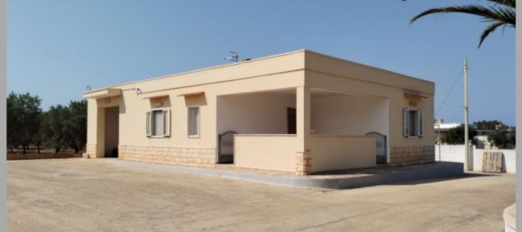 Вилла с 6 спальнями в Каровиньо, Италия № 327818 28