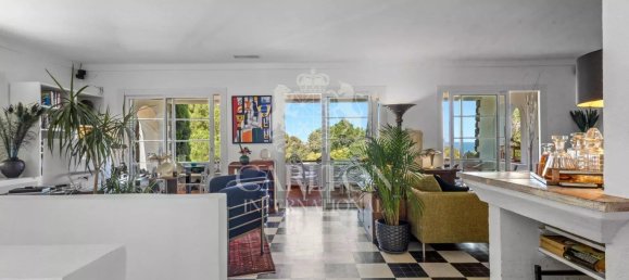 8 bedrooms Villa in Roquebrune-sur-Argens, France No. 303945 6