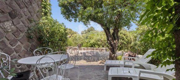 8 bedrooms Villa in Roquebrune-sur-Argens, France No. 303945 20