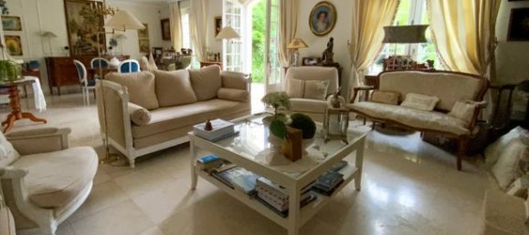 4 bedrooms House in Gagny, France No. 358534 2