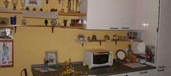 2-salle Appartement à Basiglio, Italy No. 3701 11