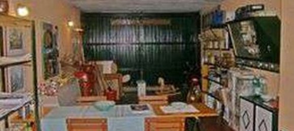 2-salle Appartement à Basiglio, Italy No. 3701 20