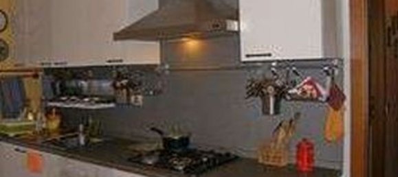 2-salle Appartement à Basiglio, Italy No. 3701 10