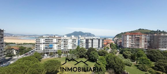 5 bedrooms Apartment in Laredo, Spain No. 164311 2