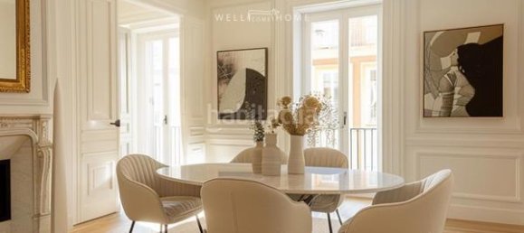 3 bedrooms Apartment in Madrid, Spain No. 258201 2