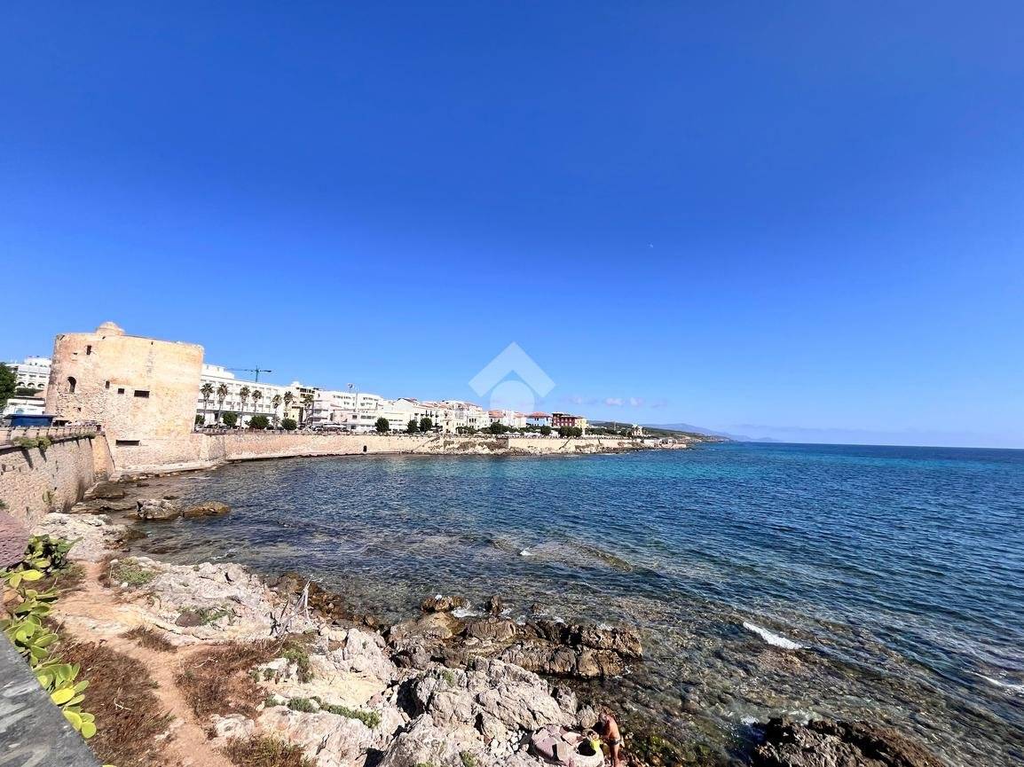 2 Schlafzimmer Wohnung in Alghero, Italy, Nr. 292464