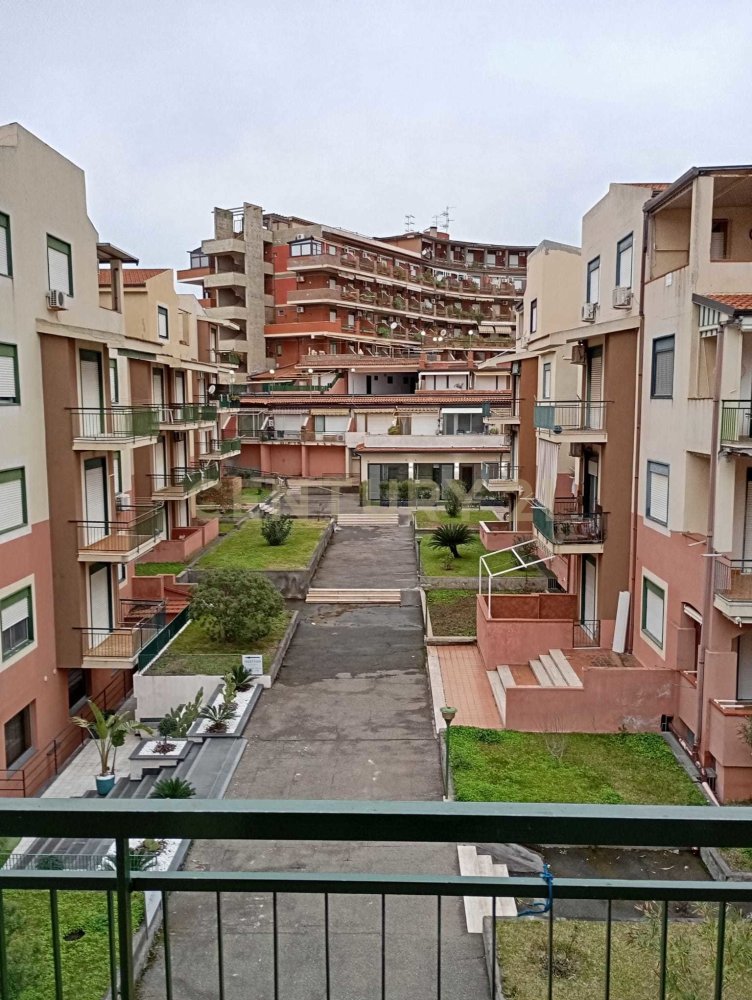 Apartamento de 1 dormitorio en Catania, Italy No. 294703