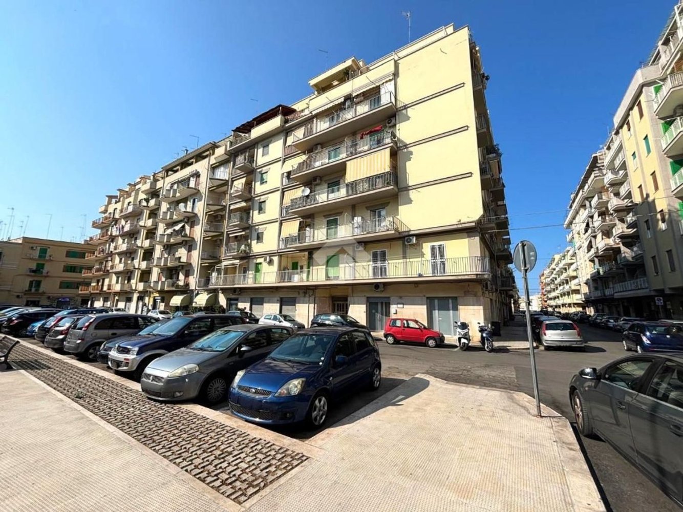 3غرفة شقة في Molfetta, Italy رقم 293347