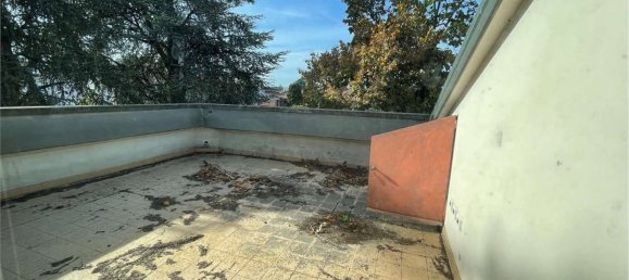 9 rooms Villa in Sassuolo, Italy No. 128998 25