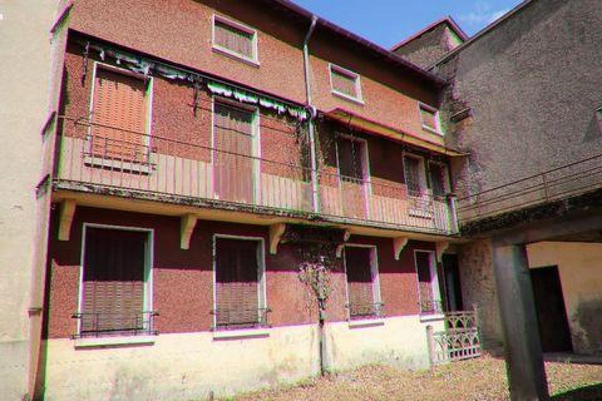 Casa de 4 dormitorios en Chauffailles, France No. 5133