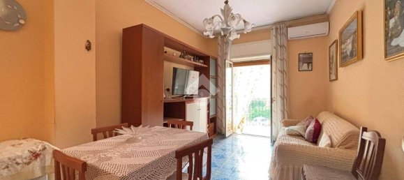 3 Schlafzimmer Wohnung in Naples, Italy, Nr. 257538 13
