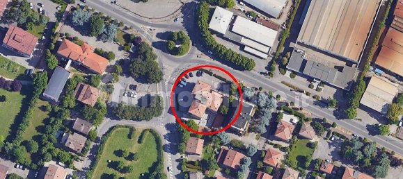 عقار تجاري في Reggio Emilia, Italy 272متر مربع رقم 316135 21