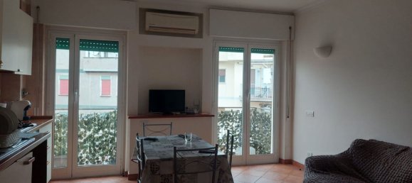 3 rooms Apartment in Rome, Italy No. 200108 3