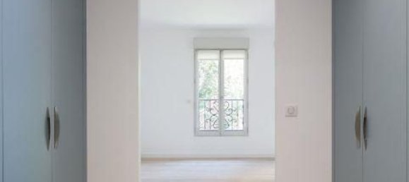 3 bedrooms House in Maisons-Alfort, France No. 171447 5