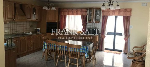 2 Schlafzimmer Penthouse in Saint Paul's Bay, Malta, Nr. 9980 2