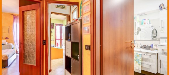 Apartamento de 3 habitaciónes en Castronno, Italy No. 222477 11