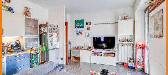 Apartamento de 3 habitaciónes en Castronno, Italy No. 222477 9