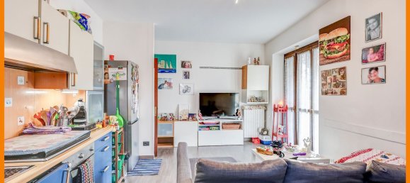 Apartamento de 3 habitaciónes en Castronno, Italy No. 222477 10