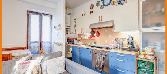 Apartamento de 3 habitaciónes en Castronno, Italy No. 222477 3