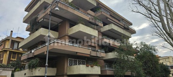 1 bedroom Apartment in Rome, Italy No. 294471 2