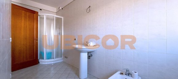 6 rooms Apartment in Albignasego, Italy No. 195493 6