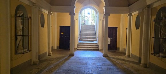 9-salle Appartement à Siena, Italy No. 261146 2