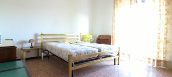 4 bedrooms Villa in Pavia, Italy No. 60326 24