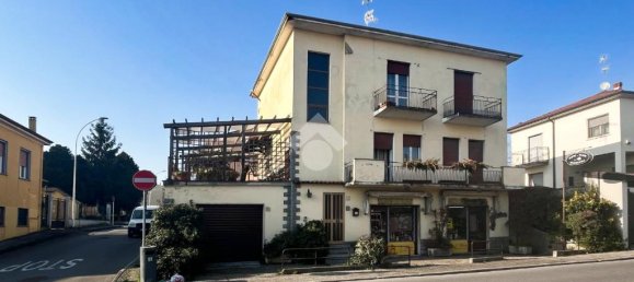 4 bedrooms Villa in Pavia, Italy No. 60326 18