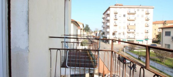 4 bedrooms Villa in Pavia, Italy No. 60326 6