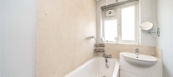 1 bedroom Apartment in London, United Kingdom No. 12842 6