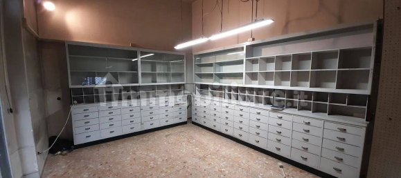 Propiedad comercial de 1 habitación en Mantua, Italy No. 346624 16