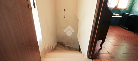 3 rooms Castles in Rio Saliceto, Italy No. 90287 8