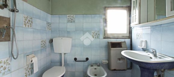 3 rooms Castles in Rio Saliceto, Italy No. 90287 11