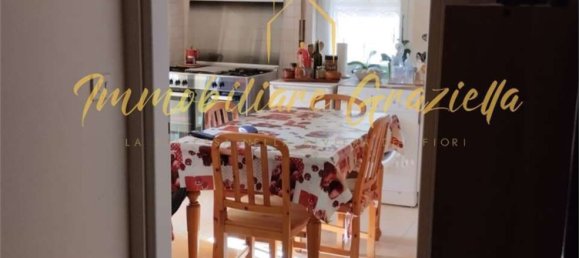 3 rooms Apartment in Ventimiglia, Italy No. 202123 3