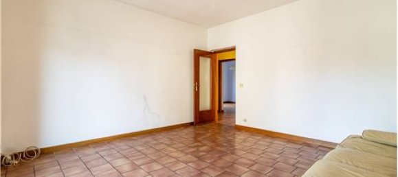 4 bedrooms House in Vigliano Biellese, Italy No. 279259 13