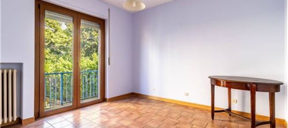 4 bedrooms House in Vigliano Biellese, Italy No. 279259 25