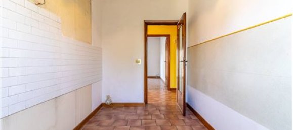 4 bedrooms House in Vigliano Biellese, Italy No. 279259 15