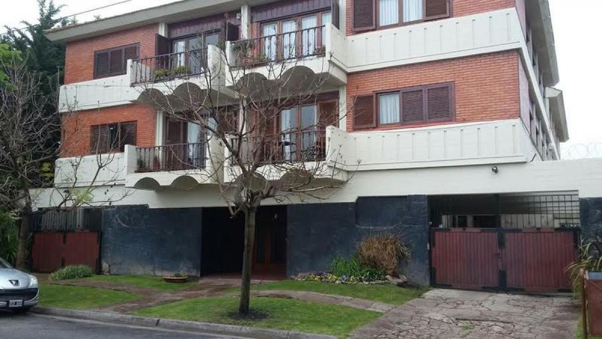 3 bedrooms Apartment in Mar del Plata, Argentina No. 92103