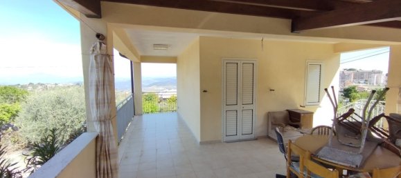 Casa de 2 habitaciónes en San Cataldo, Italy No. 256034 2